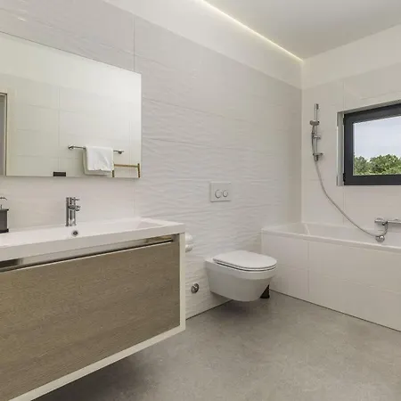 Villa Annie Comfortable Holiday Porec