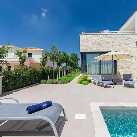 Villa Annie Comfortable Holiday Porec