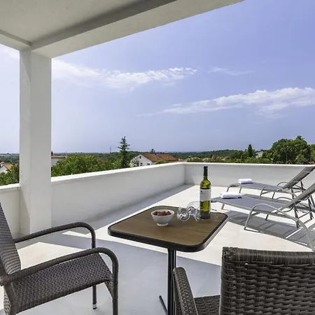 Villa Annie Comfortable Holiday