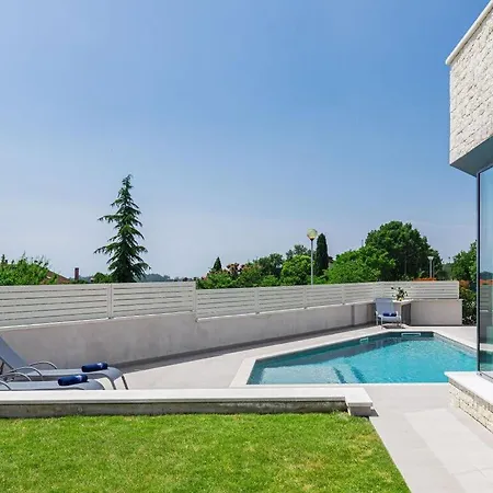 Villa Annie Comfortable Holiday Porec